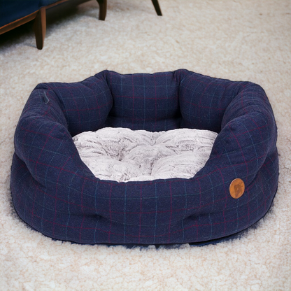 Midnight Tweed Oval Dog Bed