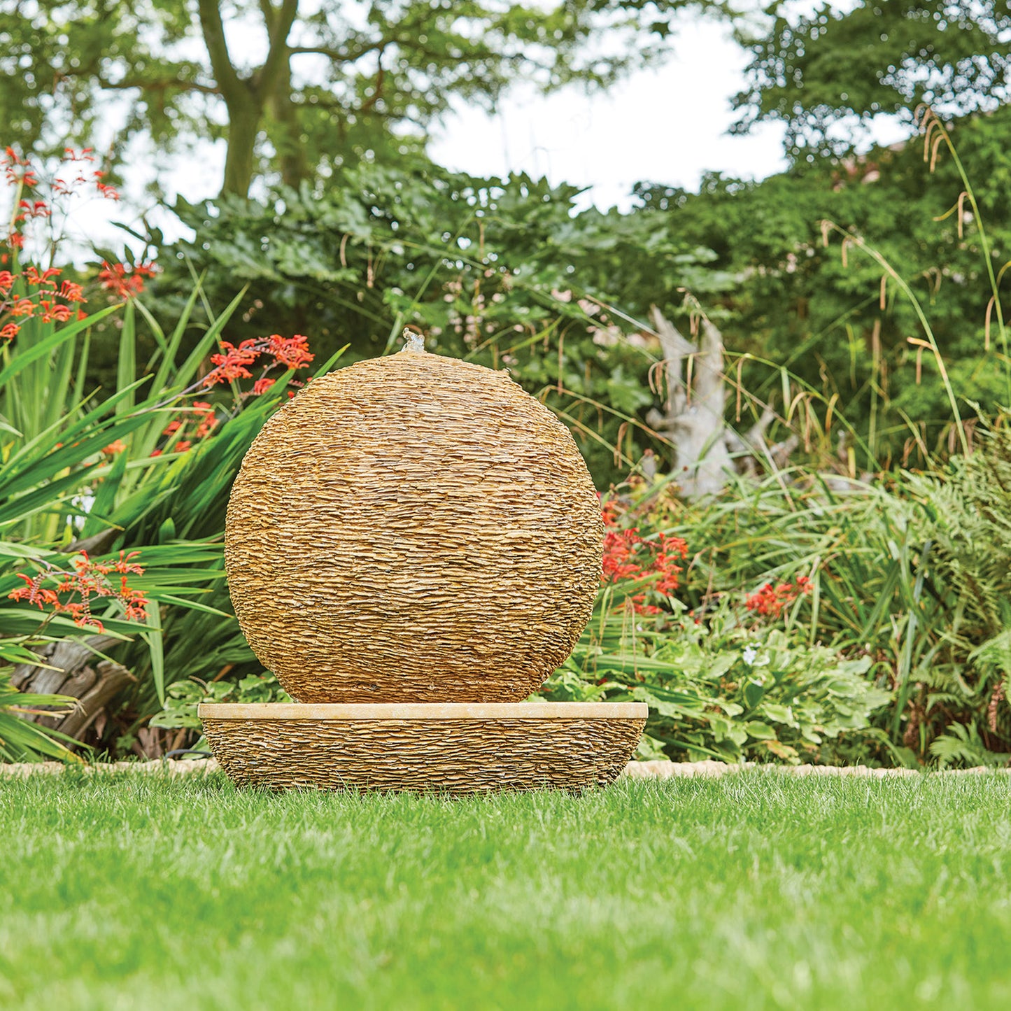 Kelkay Cotswold Sun Water Feature