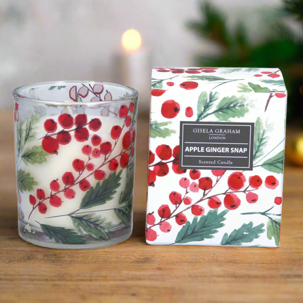 Red Berry Design Scented Candle