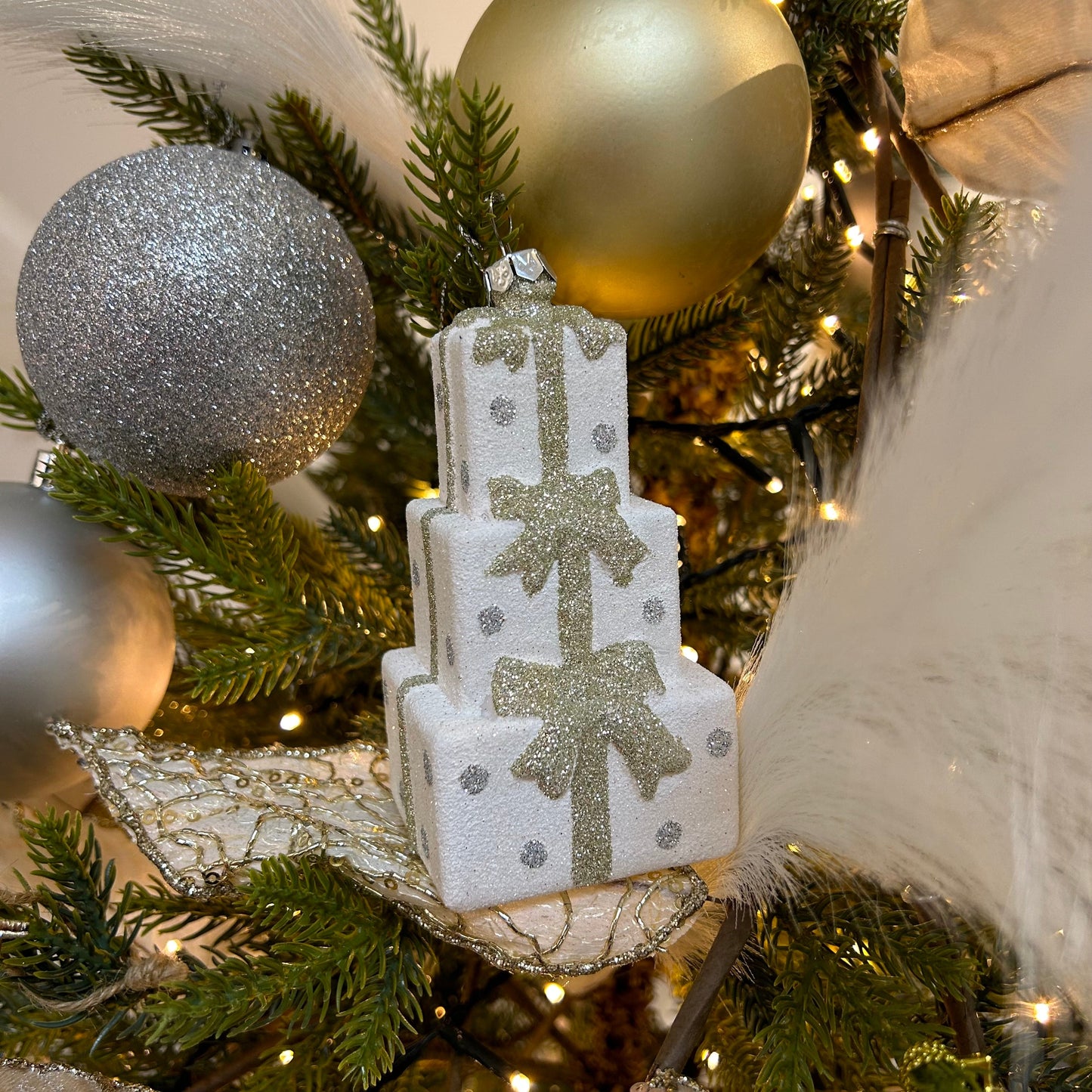 Gold and Silver Stacked Present Hanging Decoration