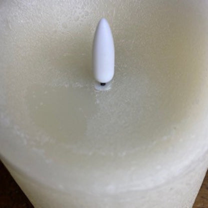 close up of the top of the candle to show the texture and the led wick