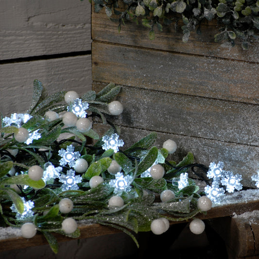 Festive 50 White Snowflake Battery Operated Christmas String Lights