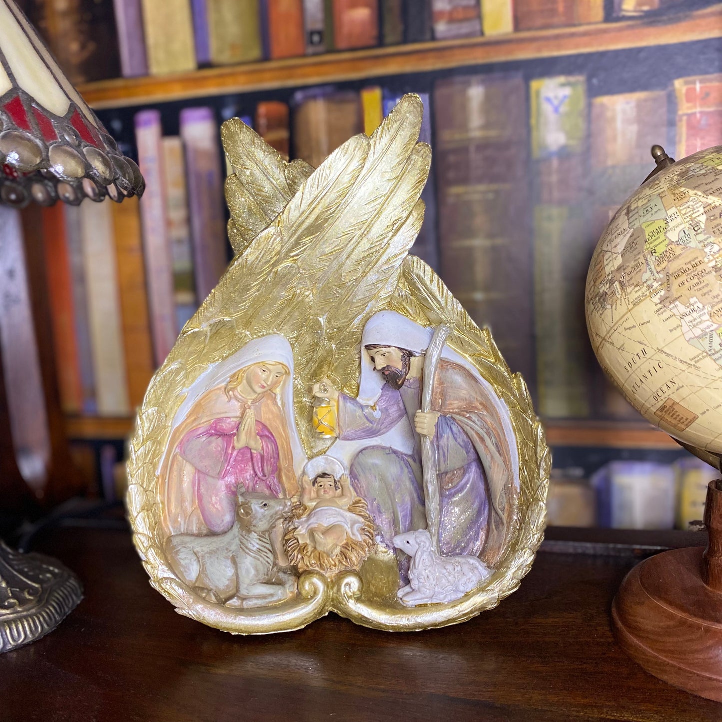 Christmas Nativity Scene in Gold Resin Wings